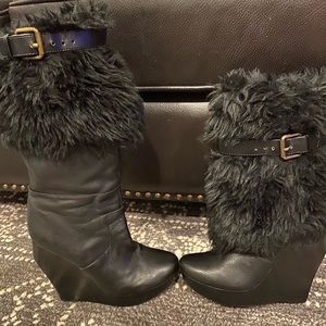 Wedge boots faux